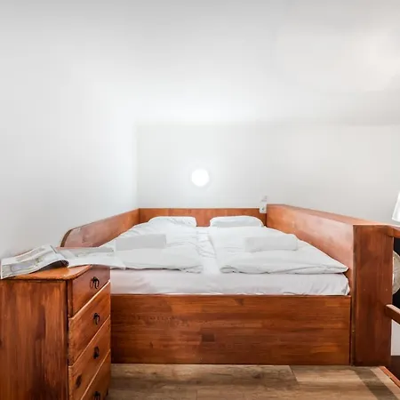 Bpr Esteve Sqr With A/c Apartamento Budapest