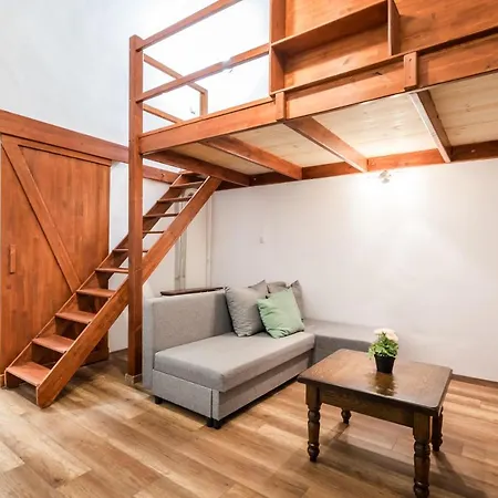 Bpr Esteve Sqr With A/c Apartamento Budapest